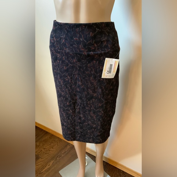 Lularoe - Picture 7 of 10